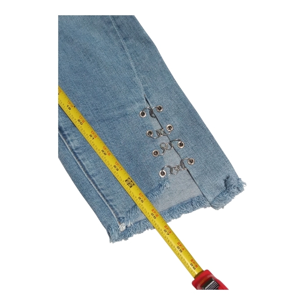 7 For All Mankind Women's Cropped Raw-Hem Studded Button Front Jeans Size 31 - Picture 6 of 9